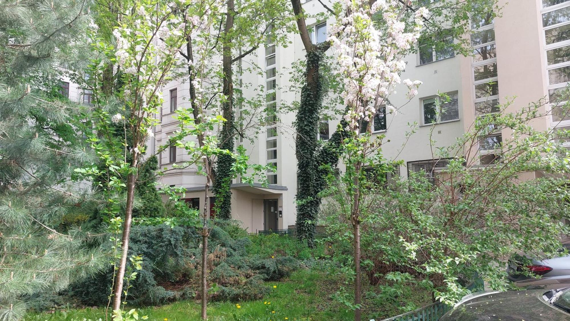 Downtown Elegant & Sunny Near Metro Station Warszawa