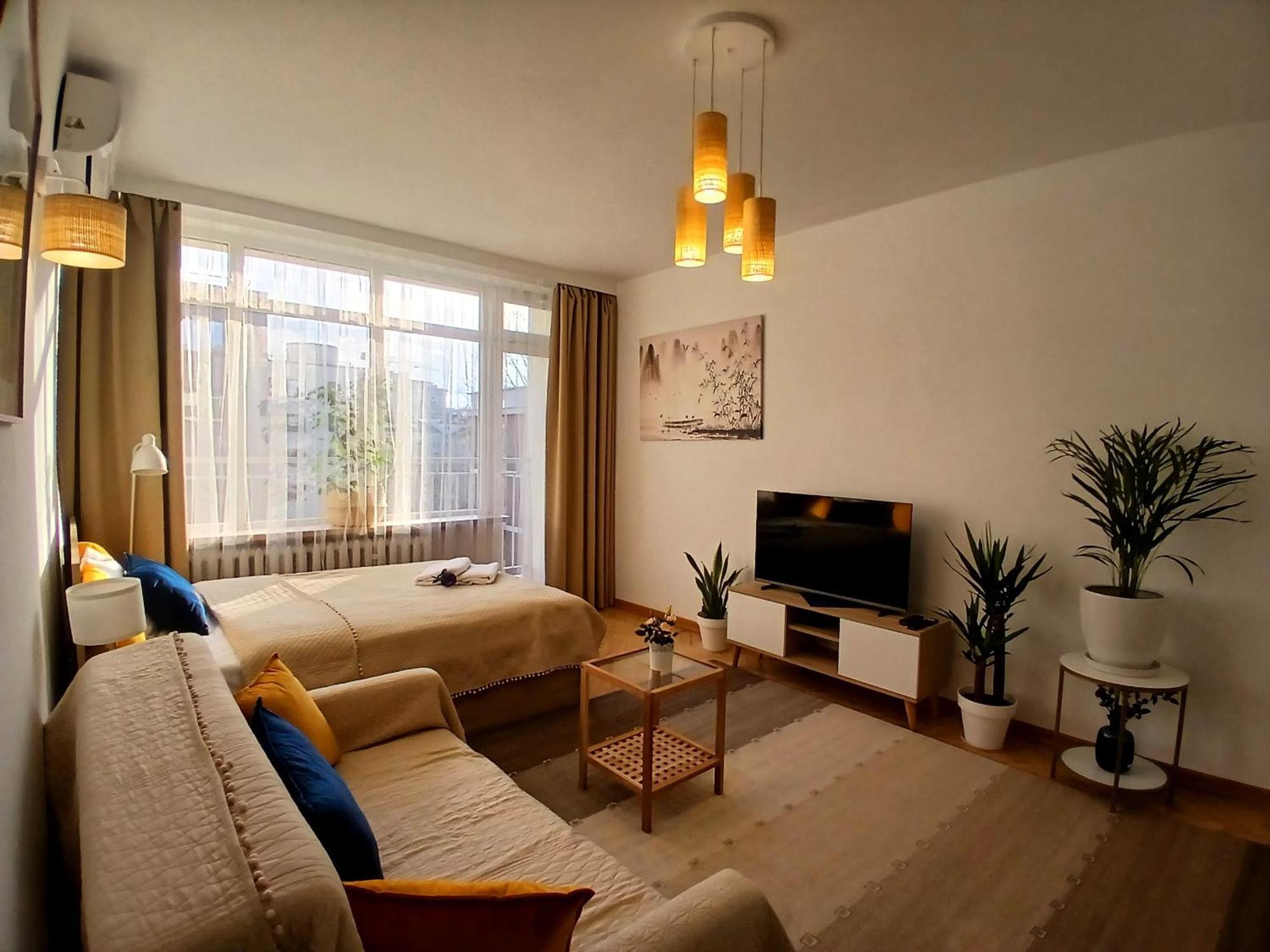 Apartament Downtown Elegant & Sunny Near Metro Station Warszawa